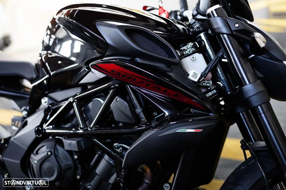 MV Agusta Brutale - 19