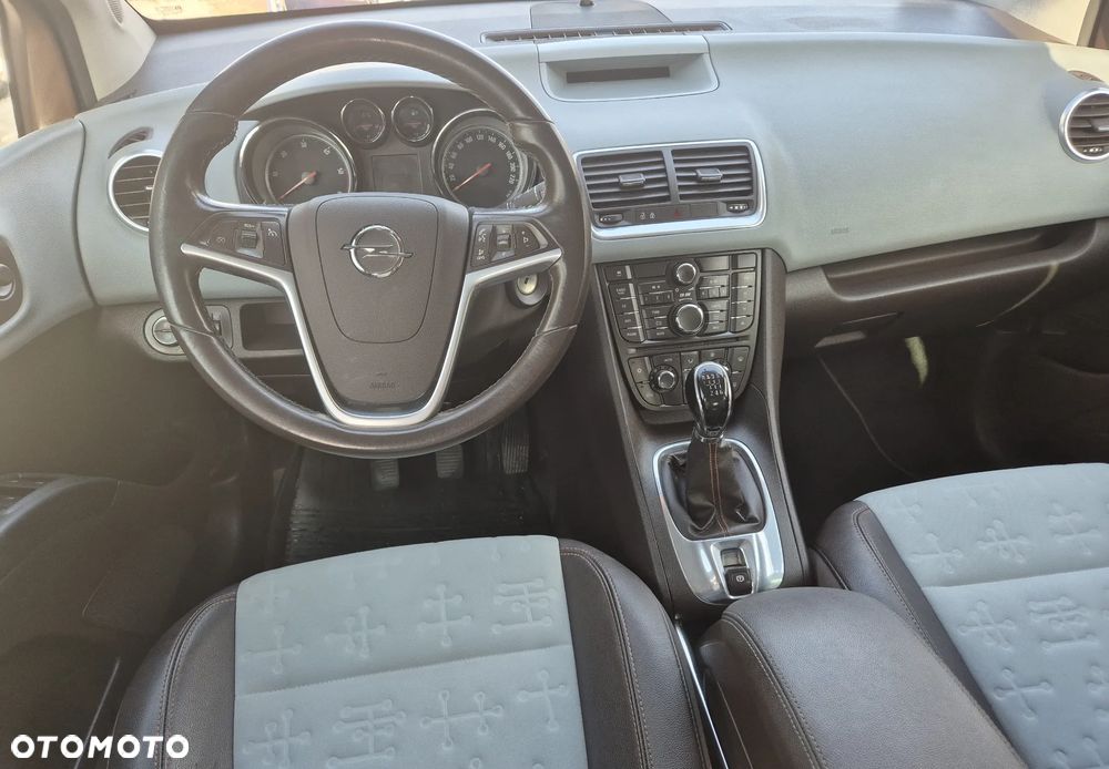 Opel Meriva 1.7 CDTI Active - 11