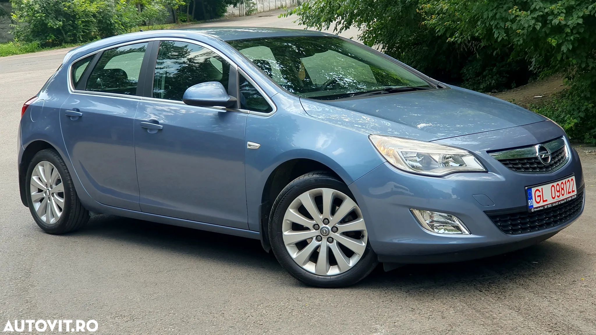 Opel Astra 1.4 ECOTEC Enjoy - 1