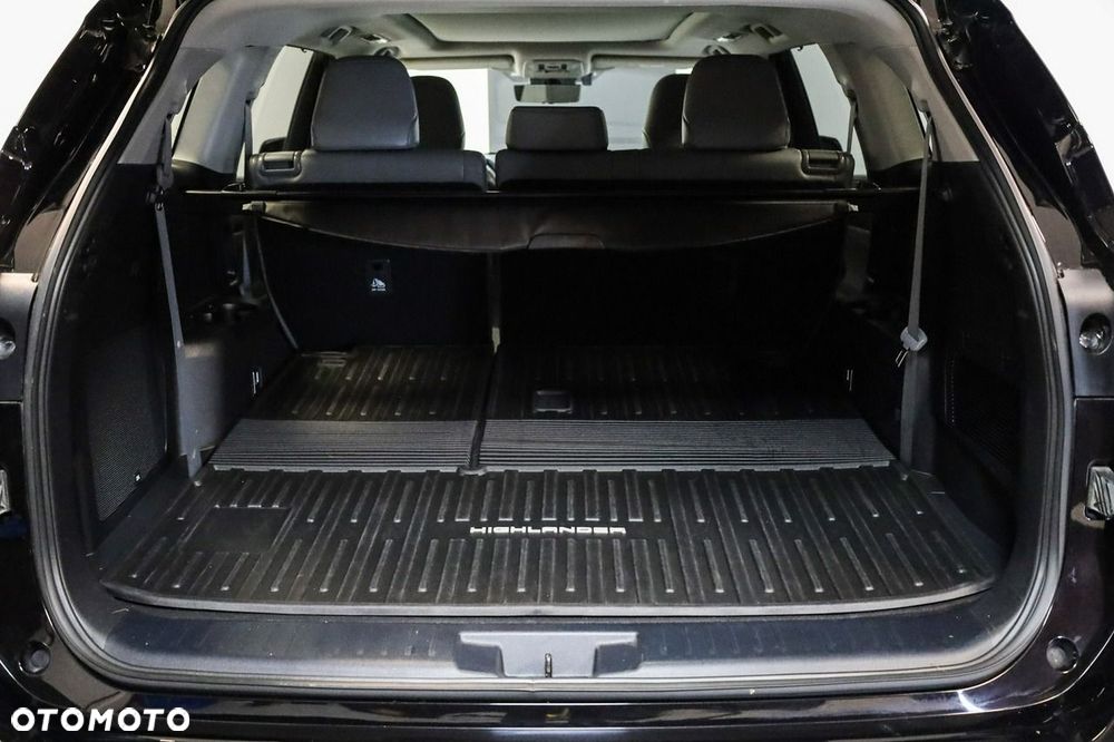 Toyota Highlander 2.5 Hybrid Executive - 32