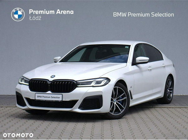 BMW Seria 5 530i xDrive M Sport sport