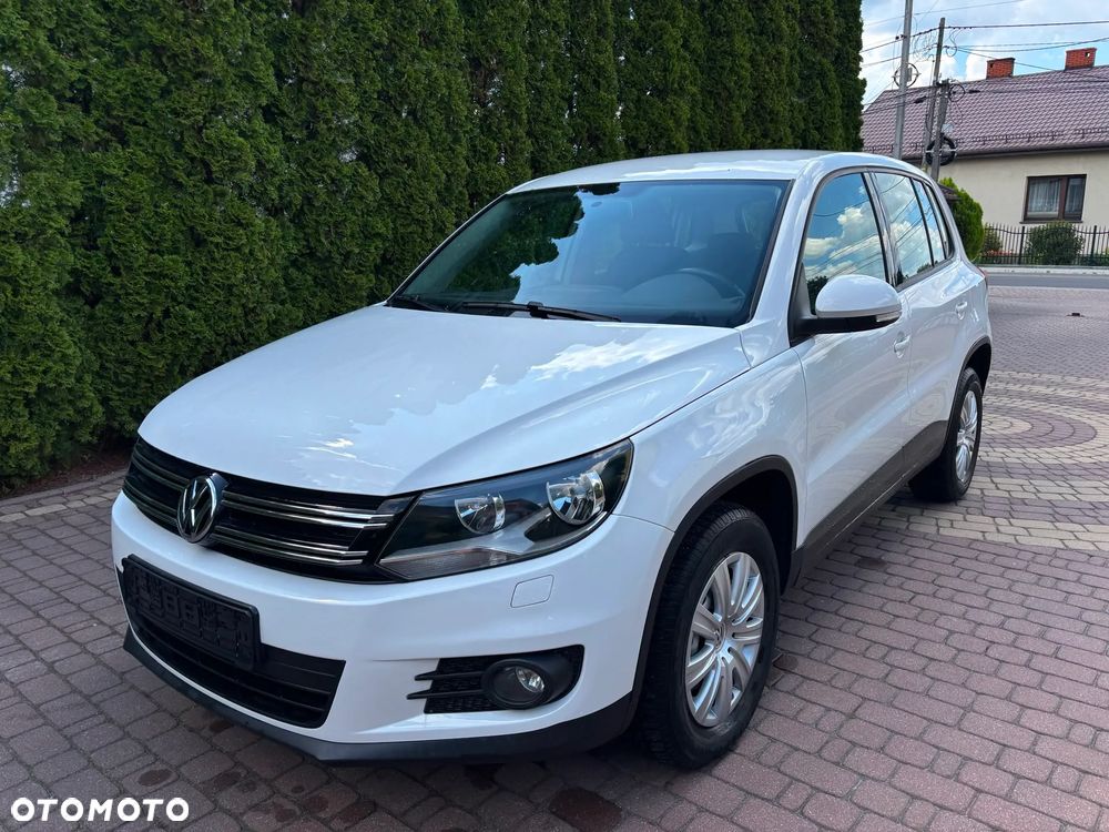 Volkswagen Tiguan - 1