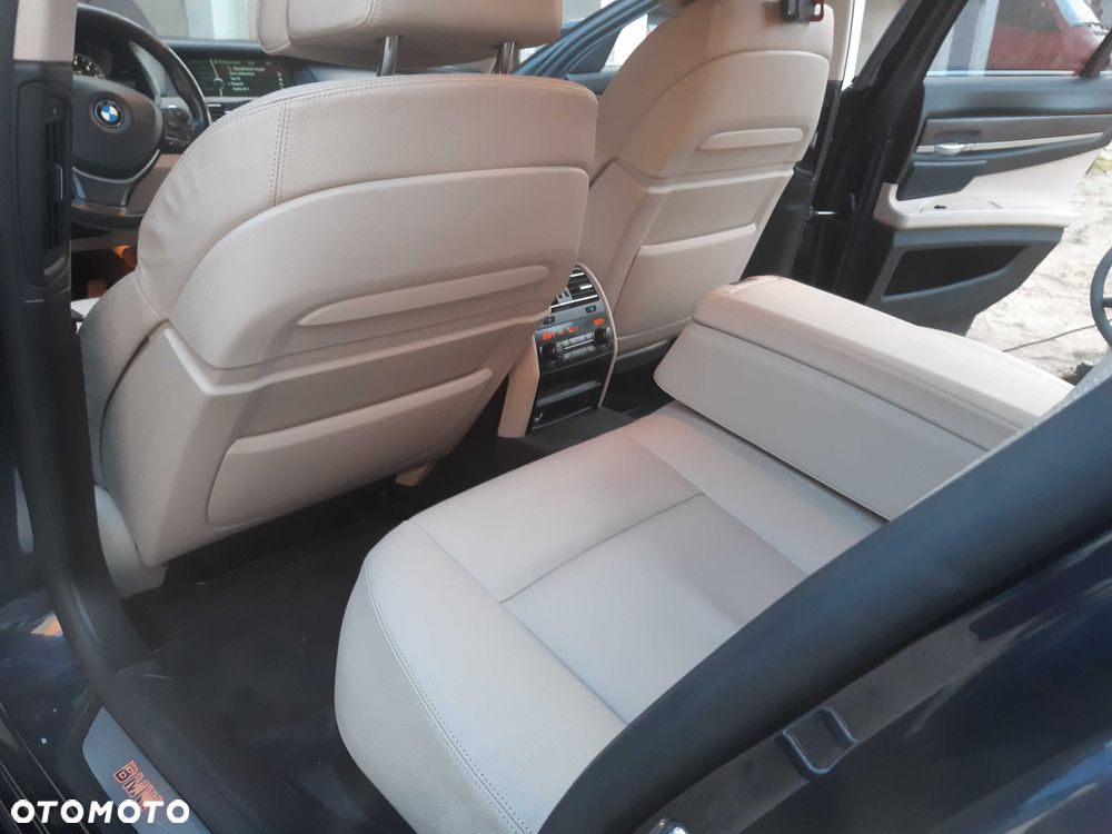 BMW Seria 7 - 6