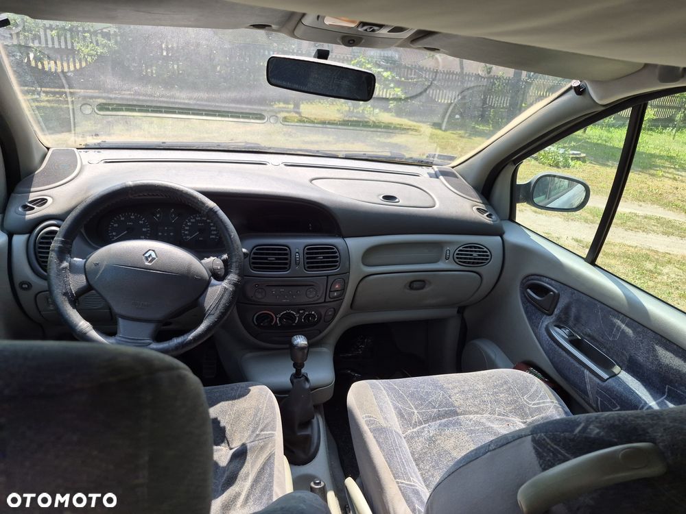 Renault Scenic - 4