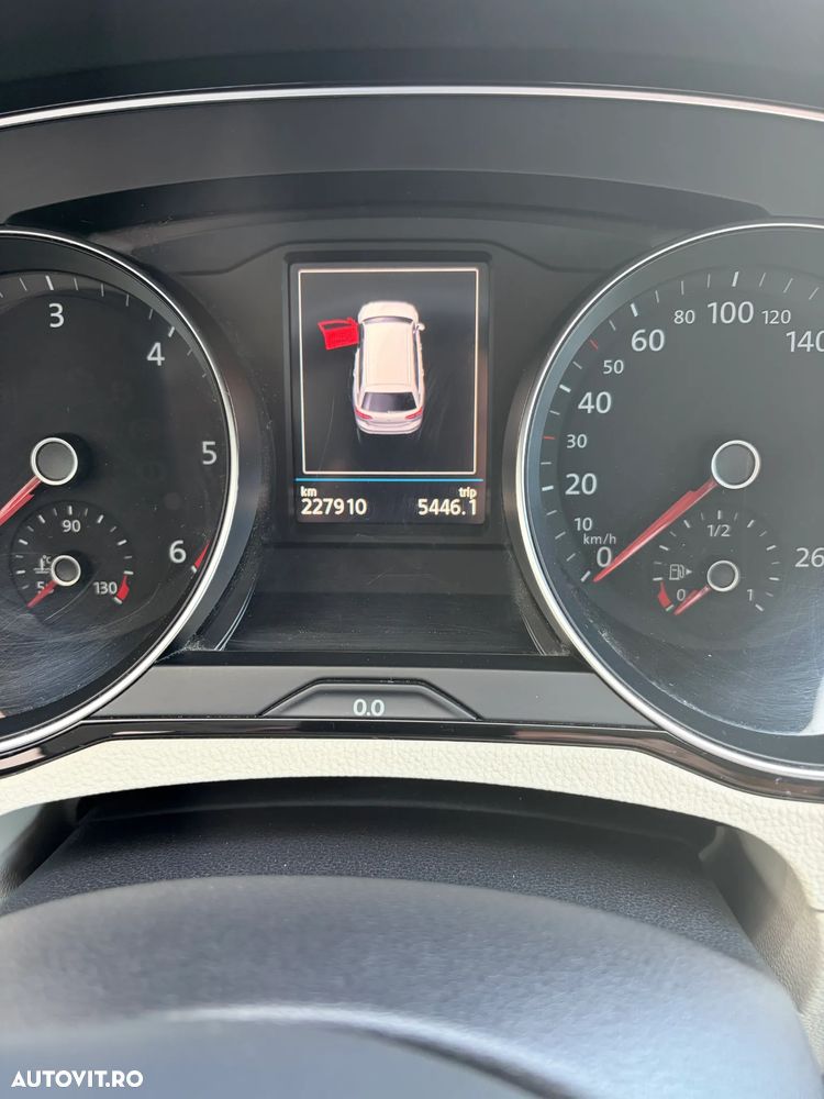 Volkswagen Passat 2.0 TDI DSG 4Motion Highline - 11