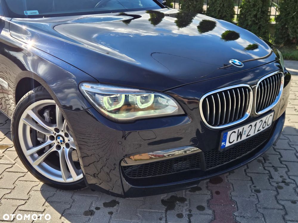 BMW Seria 7 750i xDrive Edition Exclusive - 30