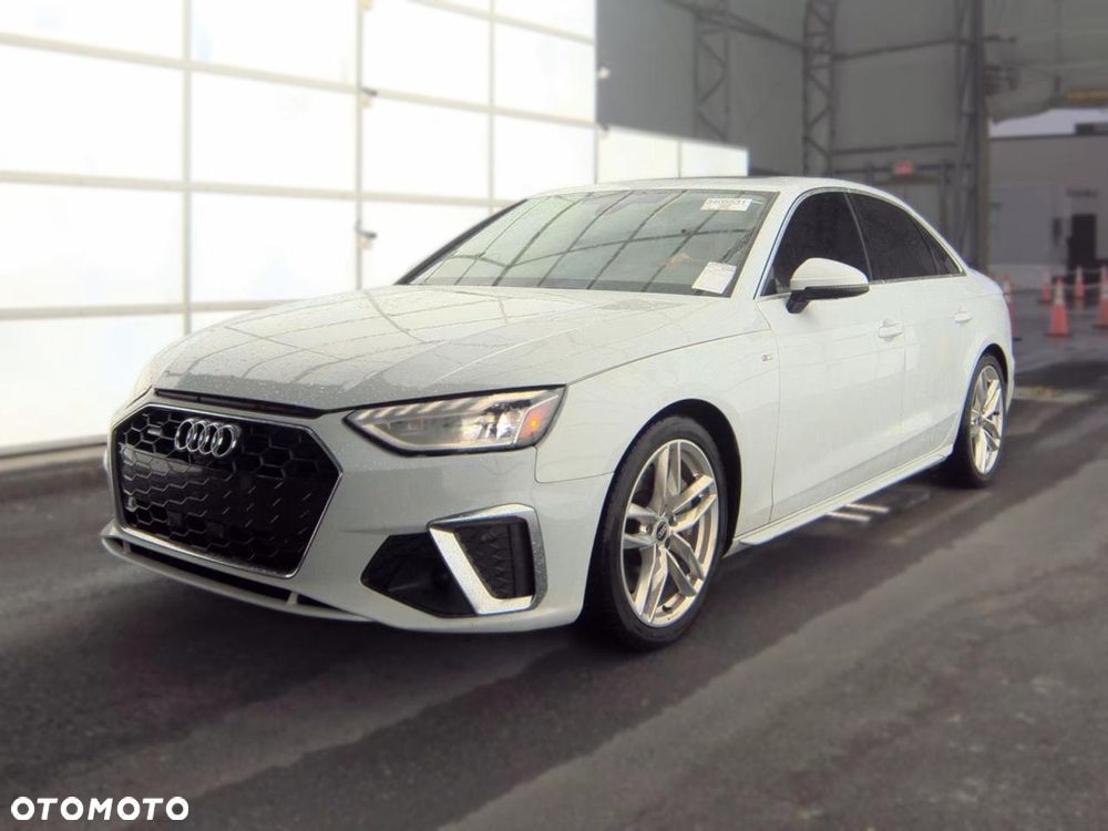 Audi A4 Limousine - 3