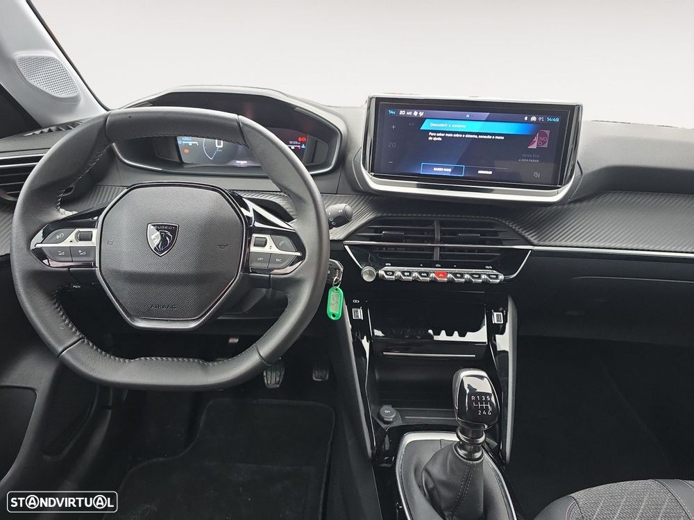 Peugeot 208 1.2 PureTech Allure — fotografia 10