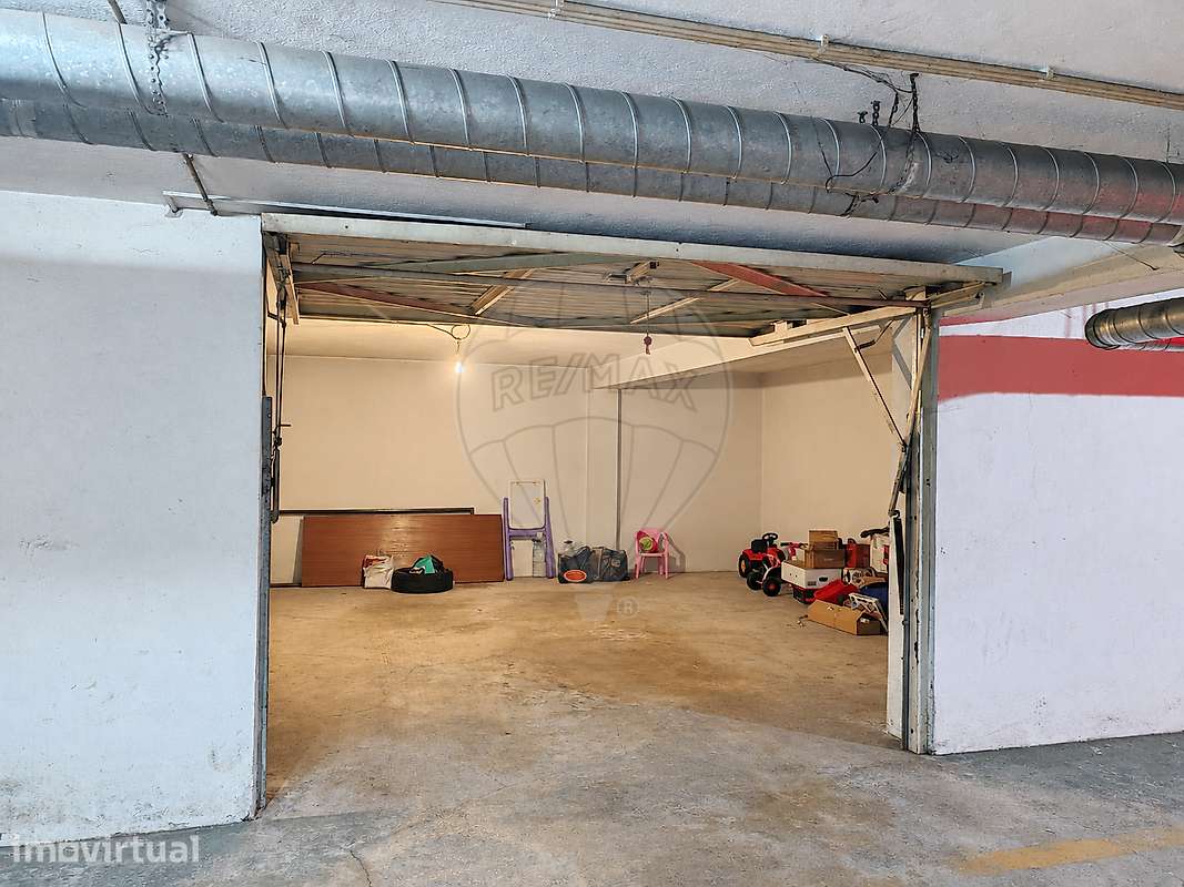 Garagem  para venda - Grande imagem: 2/4