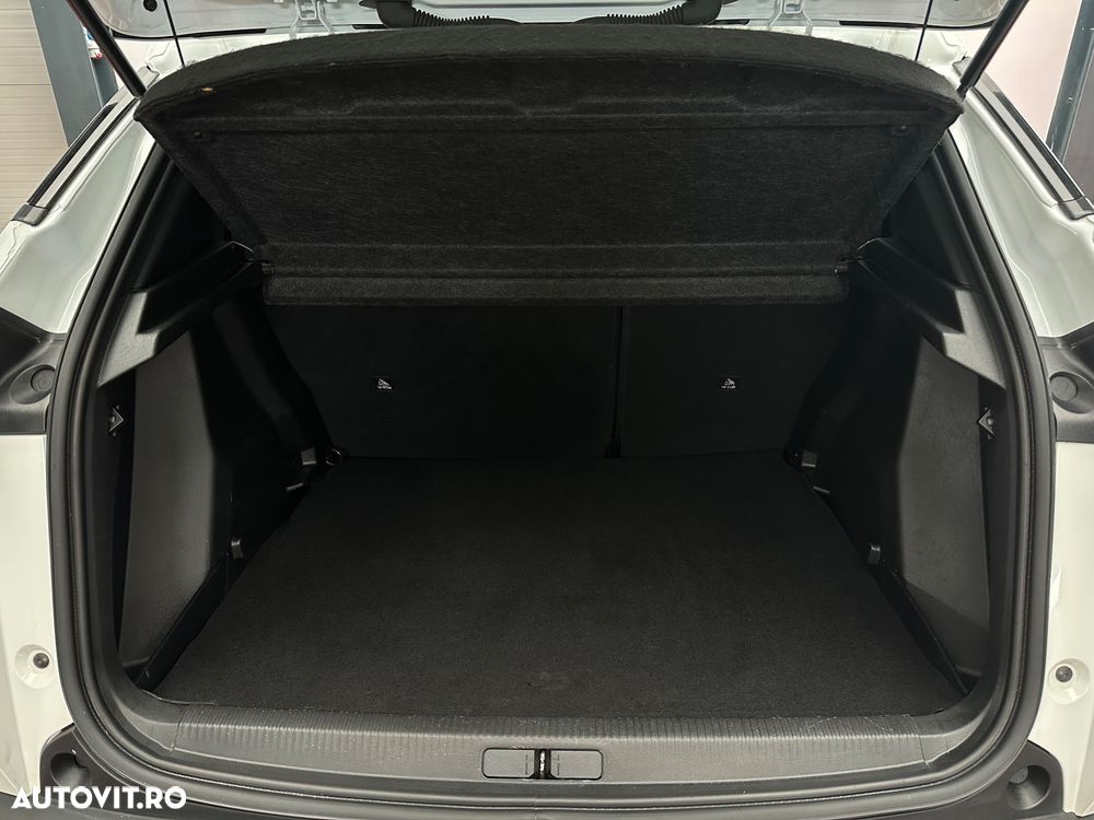 Peugeot 2008 PureTech 130 EAT8 Allure - 35