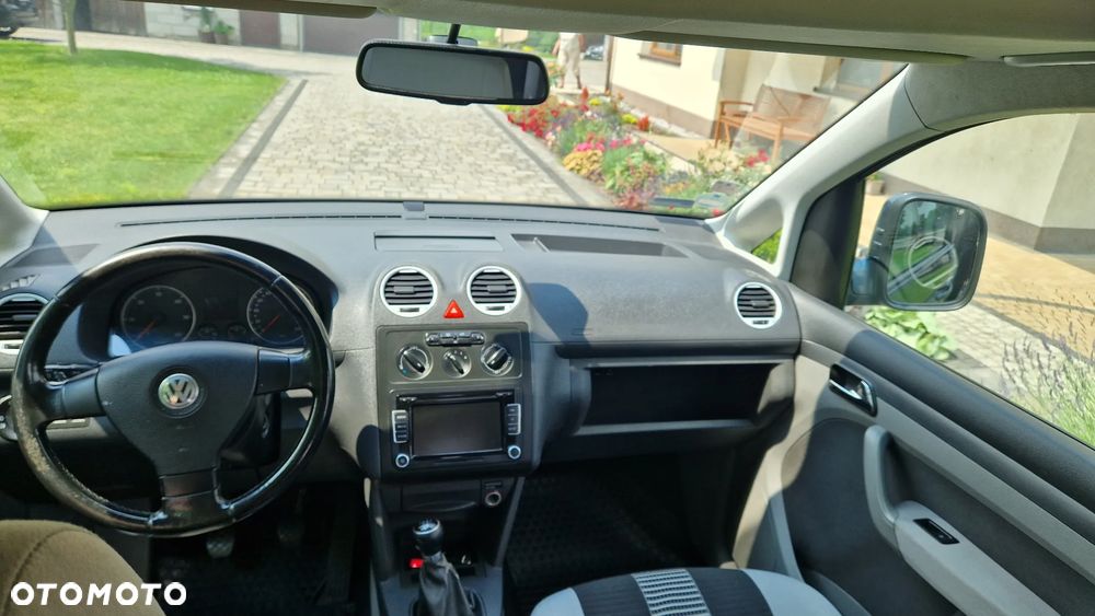 Volkswagen Caddy Life - 10