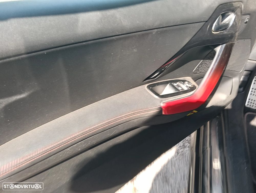 Peugeot 208 1.6 THP GTi Limited Edition - 37