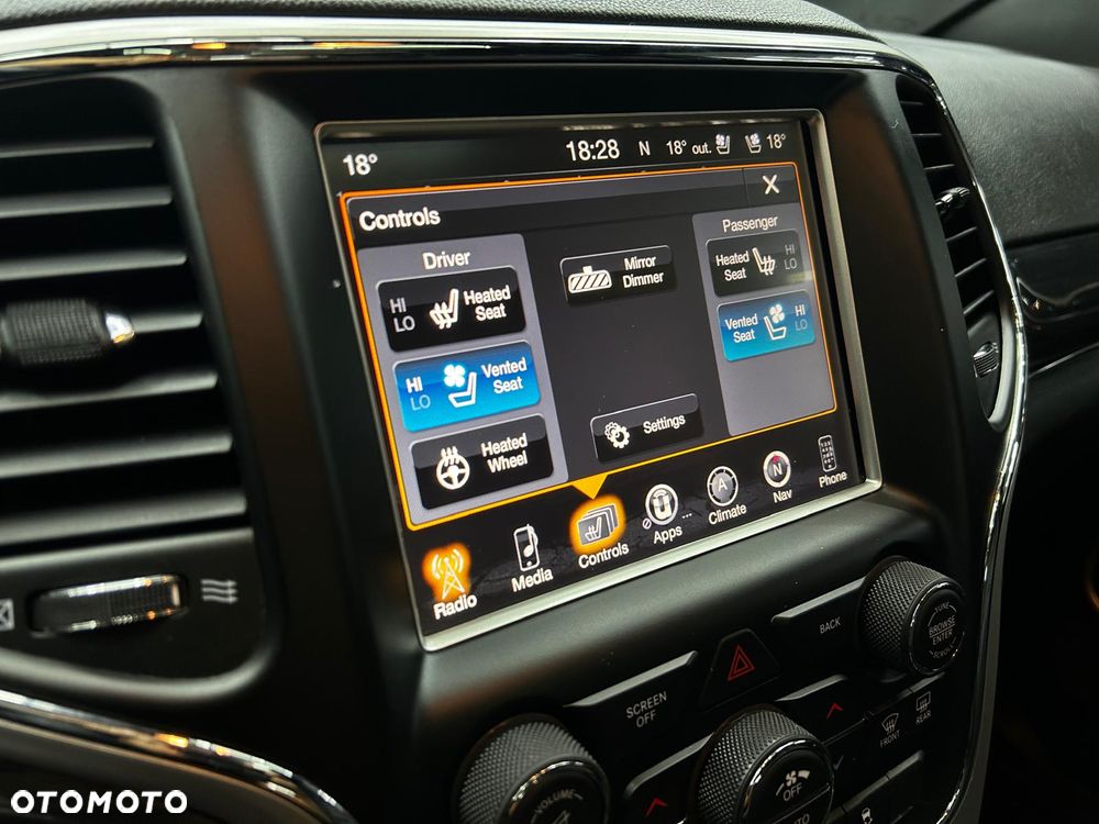 Jeep Grand Cherokee 3.6 V6 Overland Summit - 19