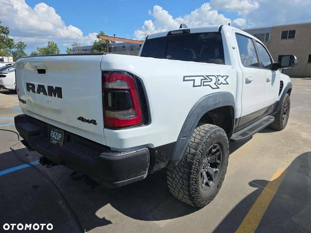RAM 1500 TRX - 4