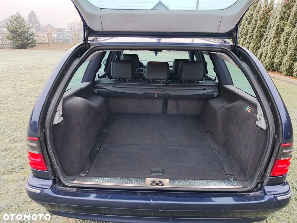 Mercedes-Benz Klasa E 270 T CDI Avantgarde - 9