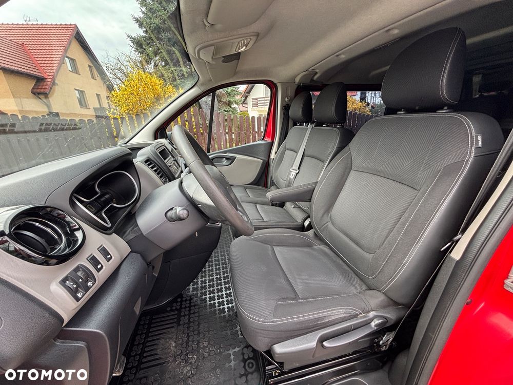 Renault Trafic - 16