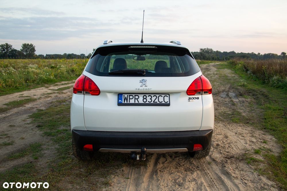Peugeot 2008 PureTech 110 Stop&Start Allure - 6