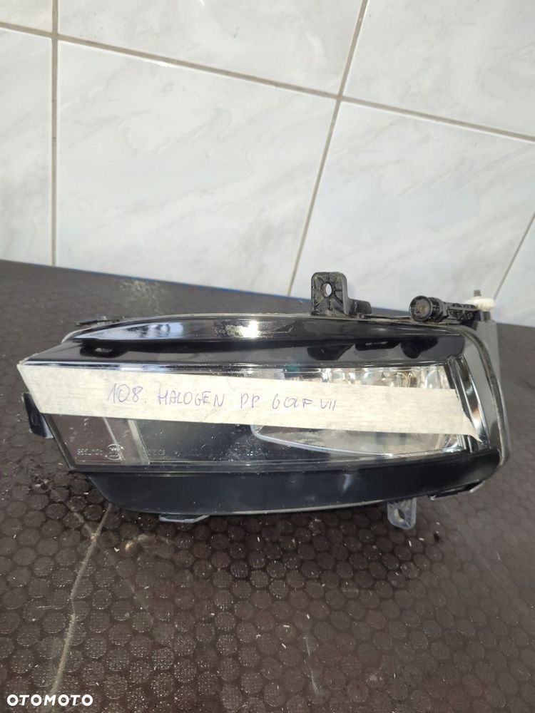 HALOGEN PRAWY PRZÓD VW GOLF VII 5G0941662D - 1