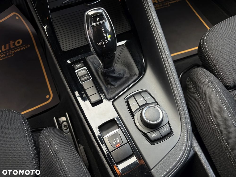 BMW X2 sDrive20i Advantage Plus - 30