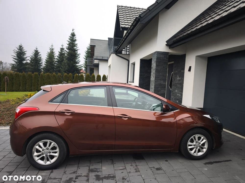 Hyundai i30 1.4 Advantage - 11