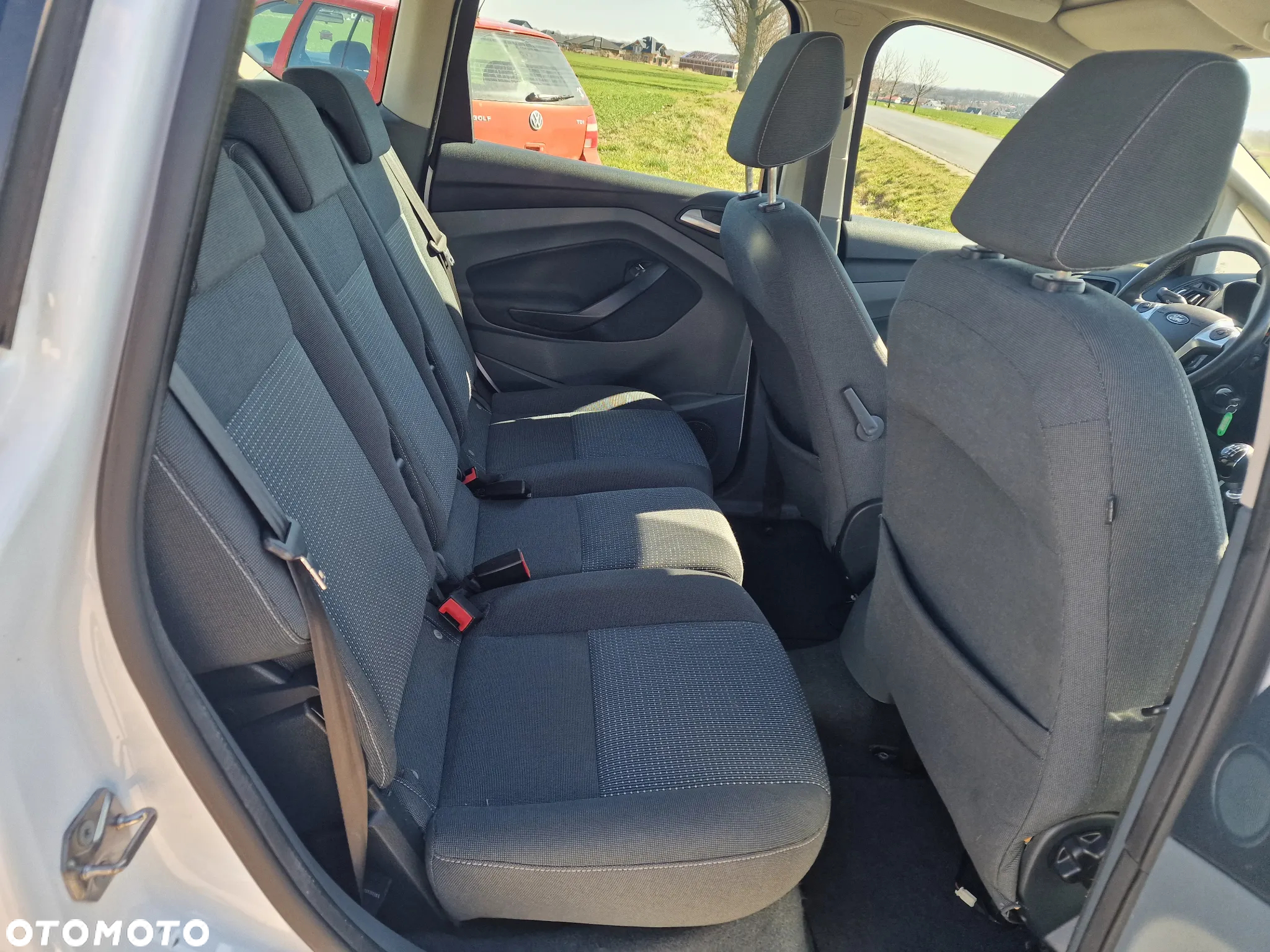 Ford C-MAX 1.6 TDCi Ambiente - 25