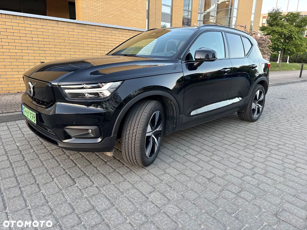 Volvo XC 40 82kWh P8 Recharge AWD Plus - 24