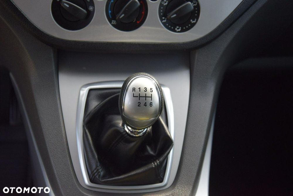 Ford Kuga 2.0 TDCi 4x4 Champions Edition - 19