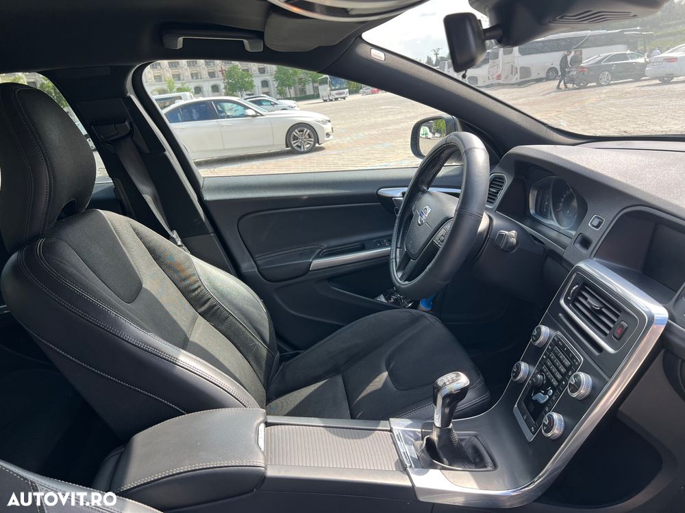 Volvo S60 D4 VEA Start-Stop Momentum - 25