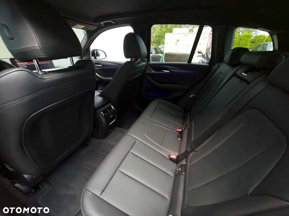 BMW X3 - 10