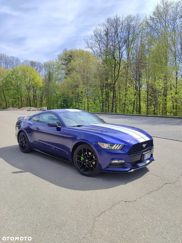 Ford Mustang 3.7 V6 - 8