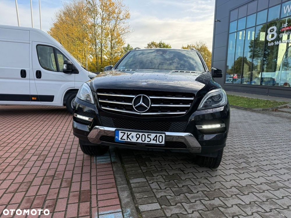 Mercedes-Benz ML 350 BlueTec 4-Matic - 8