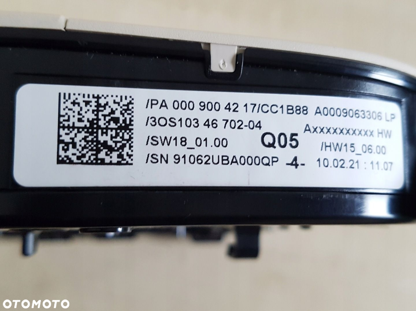 MERCEDES GLC X253 C W205 lampka oświetlenie kabiny A0009063306 - 7