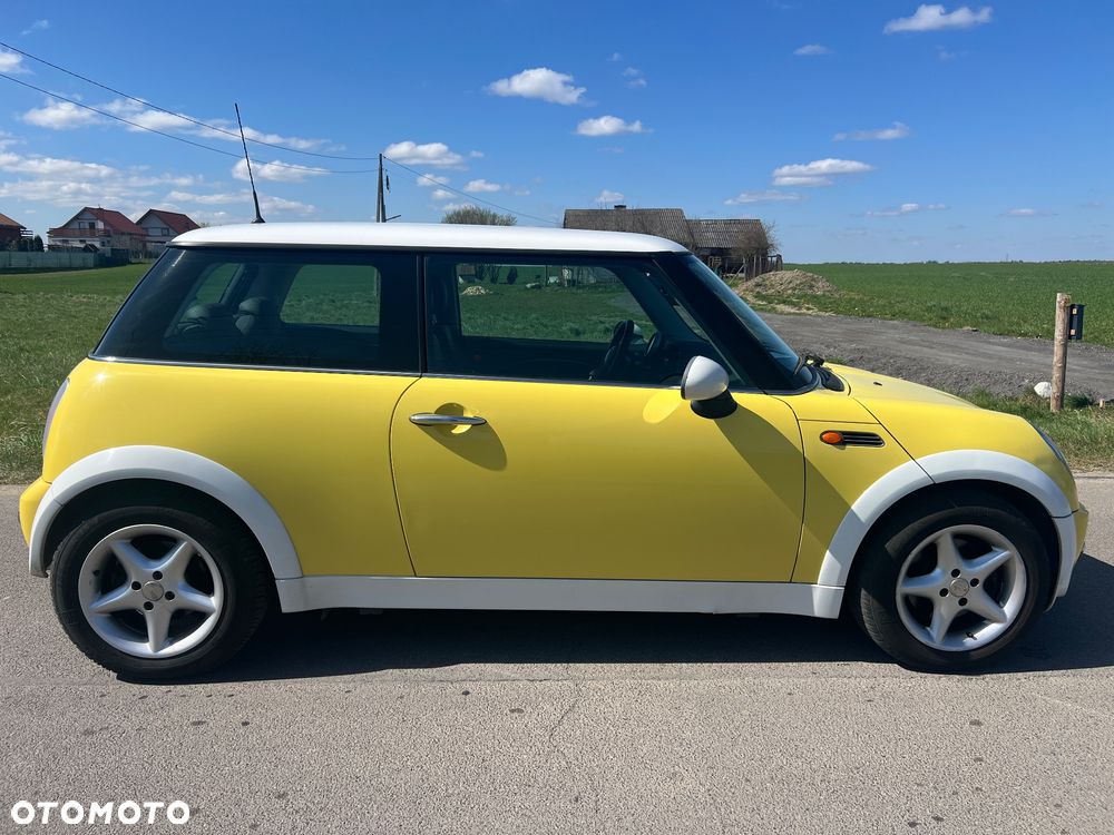 MINI Cooper Standard - 6