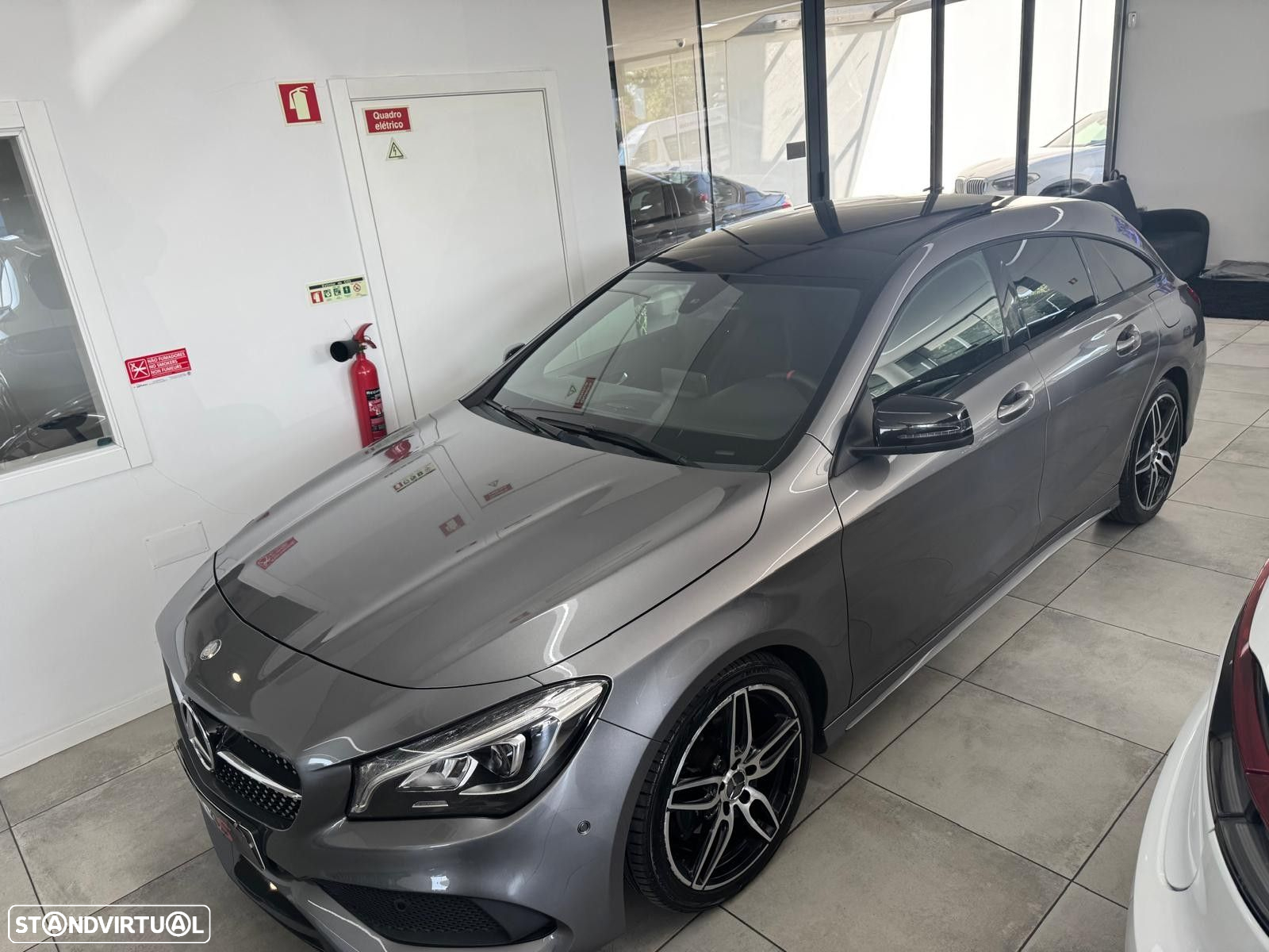 Mercedes-Benz CLA 200 Shooting Brake (CDI) d 7G-DCT AMG Line - 2