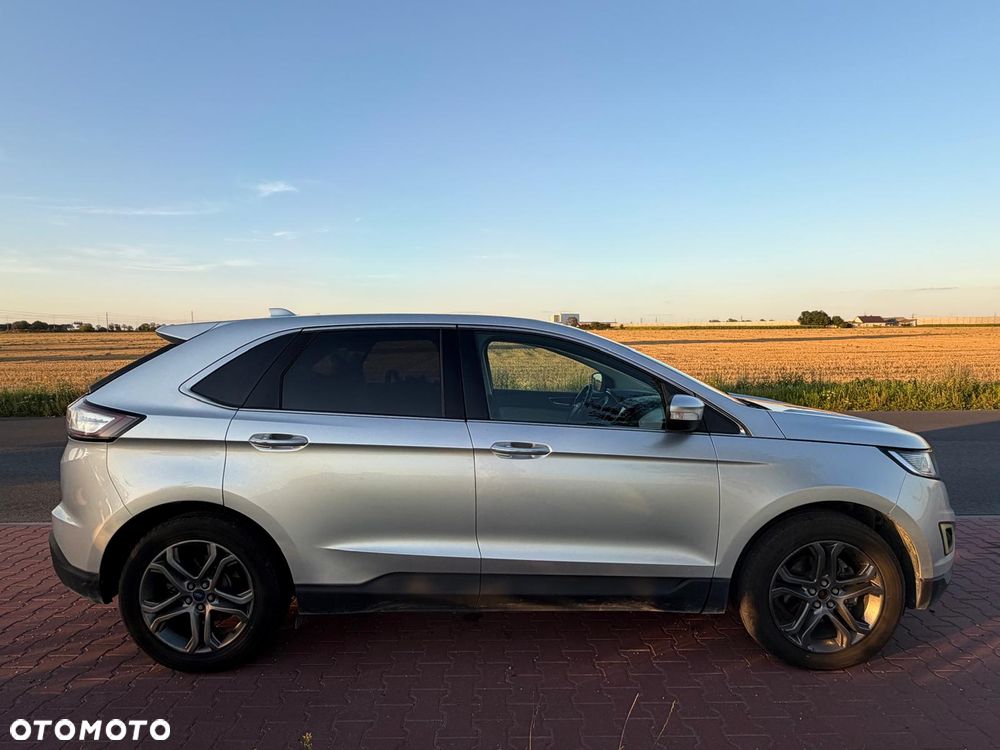Ford Edge - 9