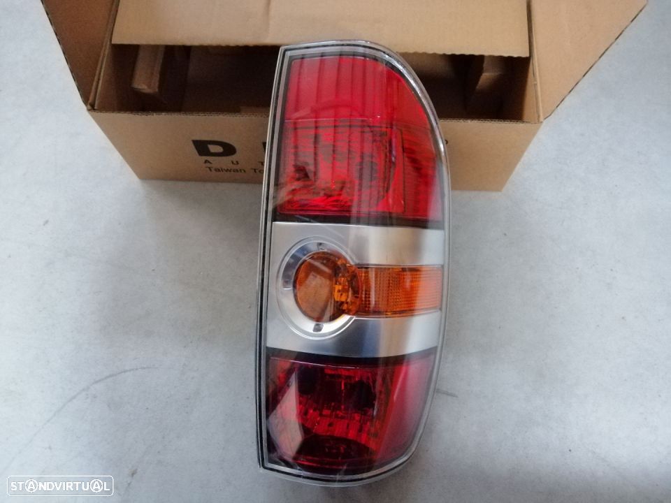 Farolins trás Mazda BT50 2007 até 2009 NOVOS - 1