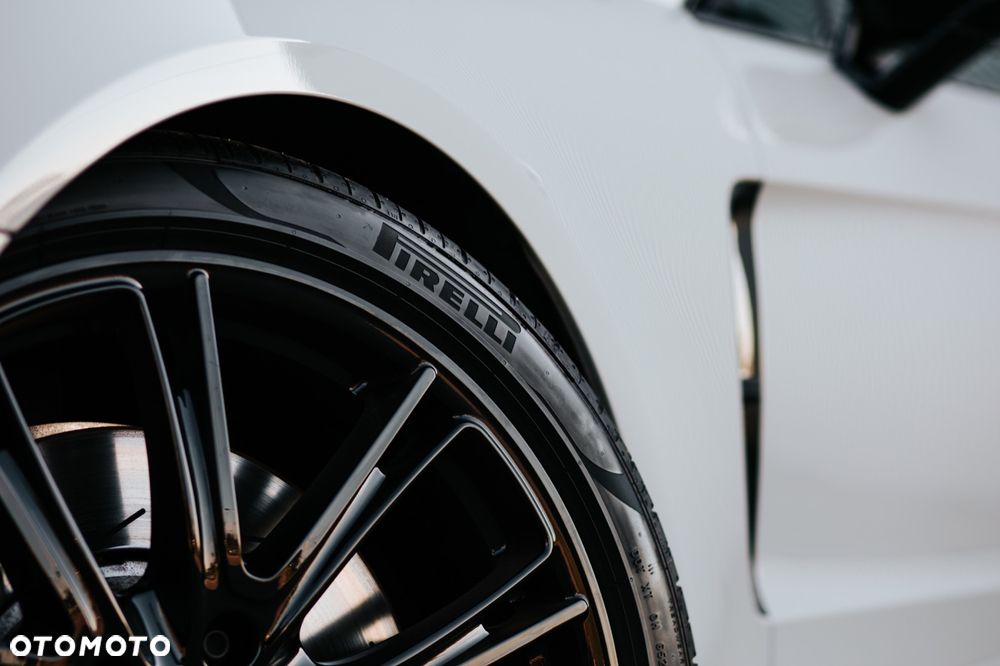 Porsche Panamera 4S - 25