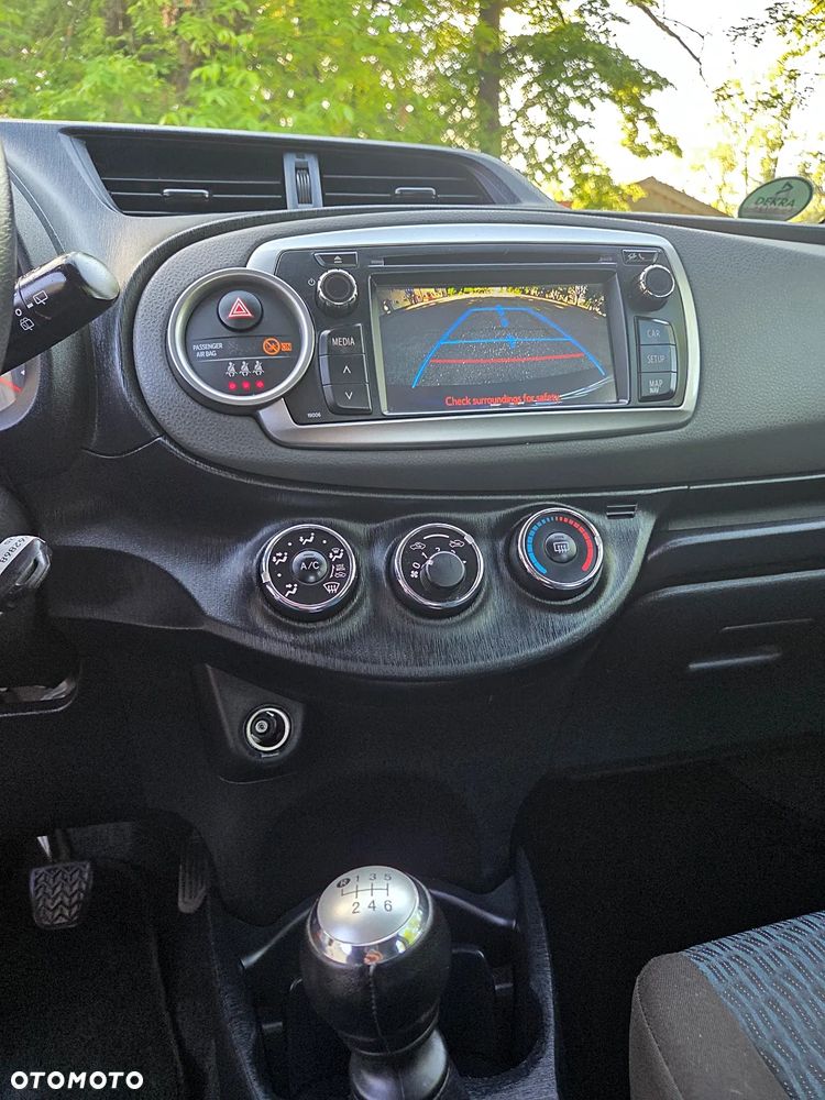 Toyota Yaris 1.33 VVT-i Life - 12