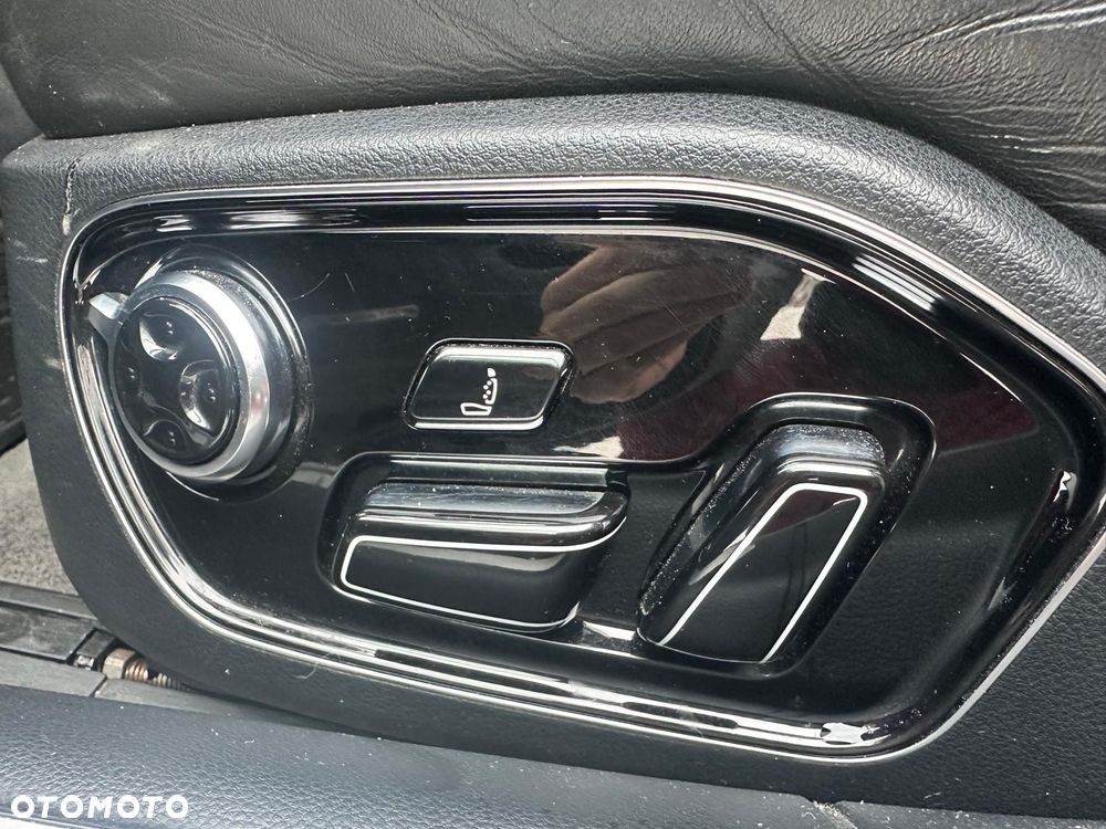 Audi A8 ver-4-2-tdi-l-quattro - 10