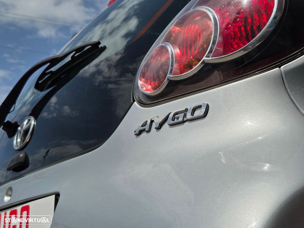 Toyota Aygo 1.0 - 15
