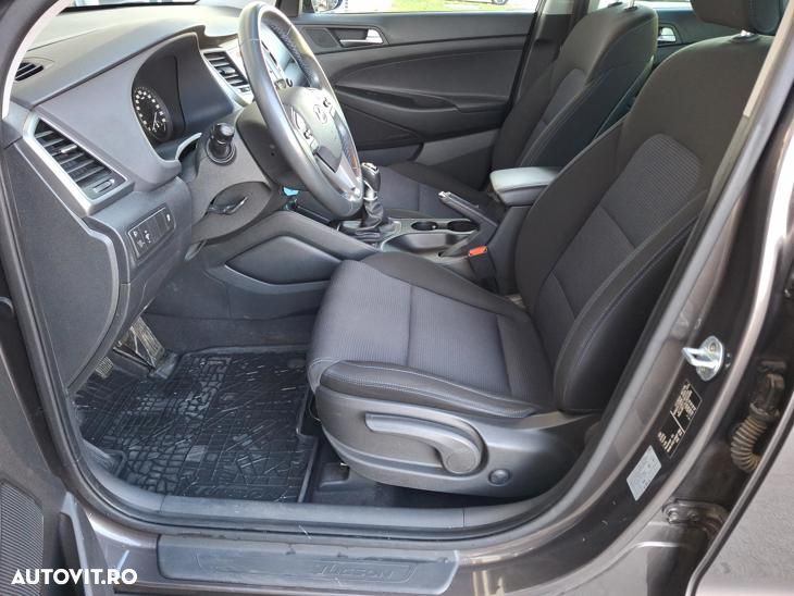 Hyundai Tucson 1.6 GDI 2WD 6MT Comfort - 12