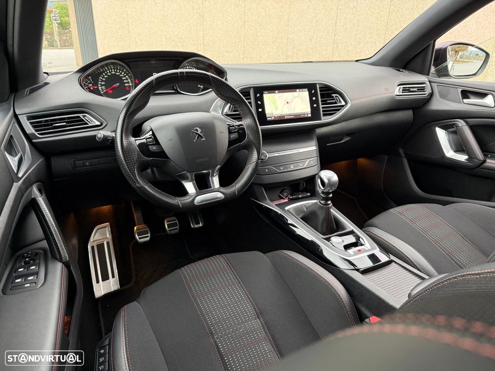 Peugeot 308 1.2 PureTech GT Line - 11