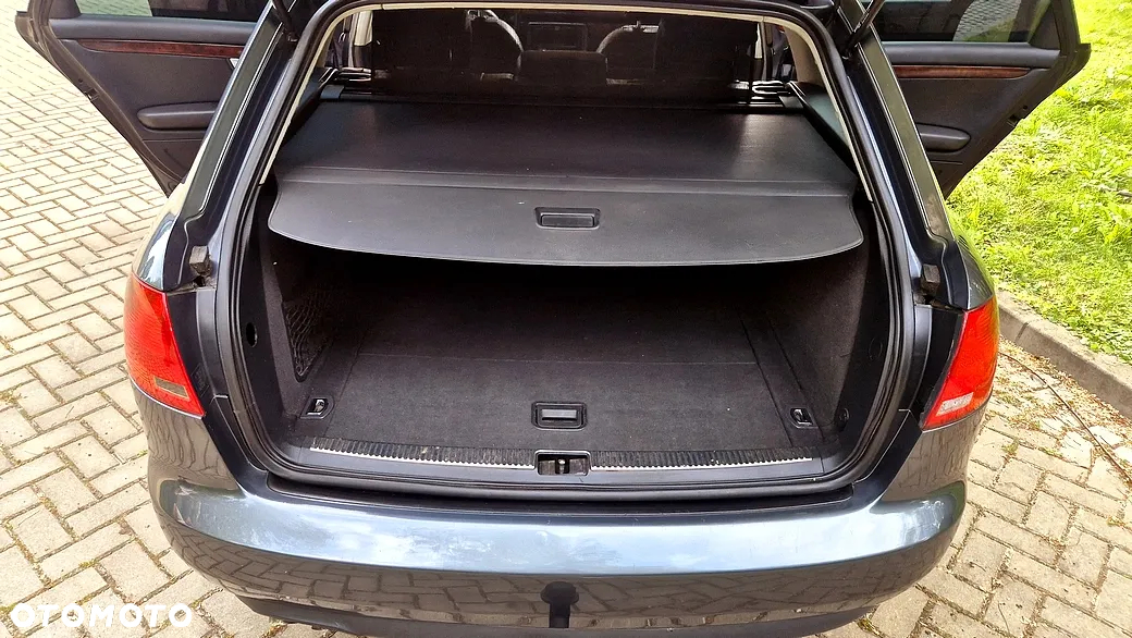 Audi A4 Avant 2.0 TDI - 9