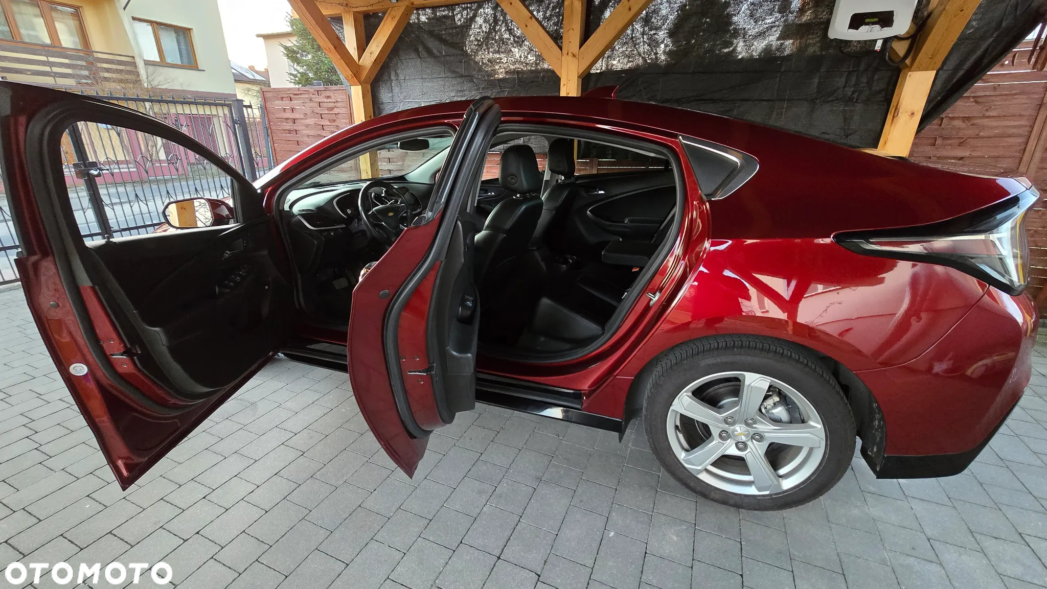 Chevrolet Volt - 19