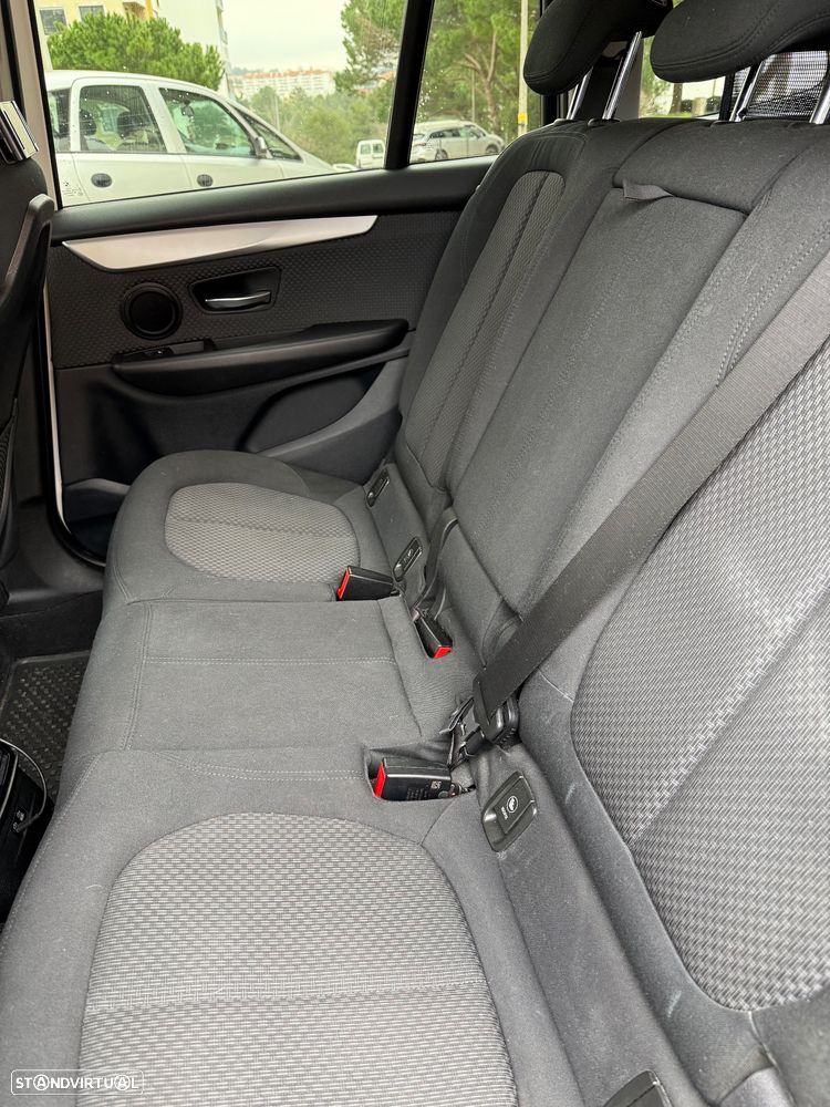 BMW 216 Gran Tourer i 7L Advantage - 21