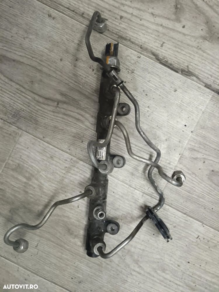 RAMPA INJECTOARE RENAULT MASTER 3, OPEL MOVANO 2.3 DCI / 175217543R 175216547R 28325380