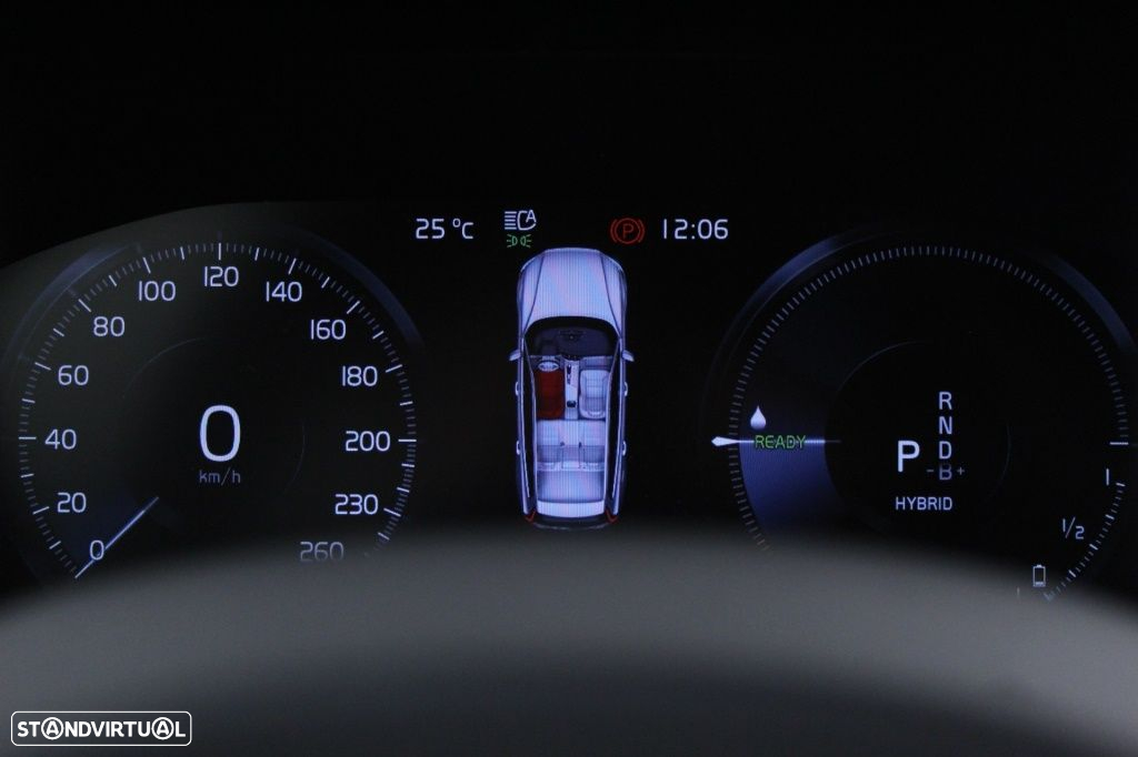 Volvo V60 2.0 T6 AWD TE R-Design - 27