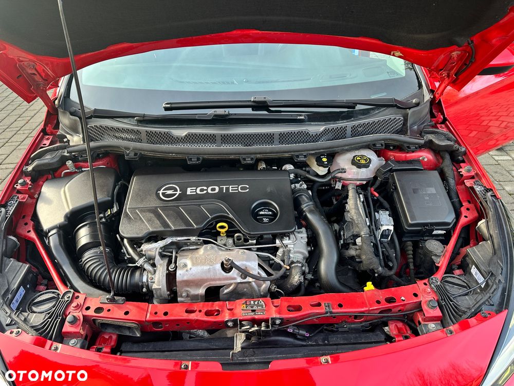 Opel Astra V 1.6 CDTI Dynamic - 17