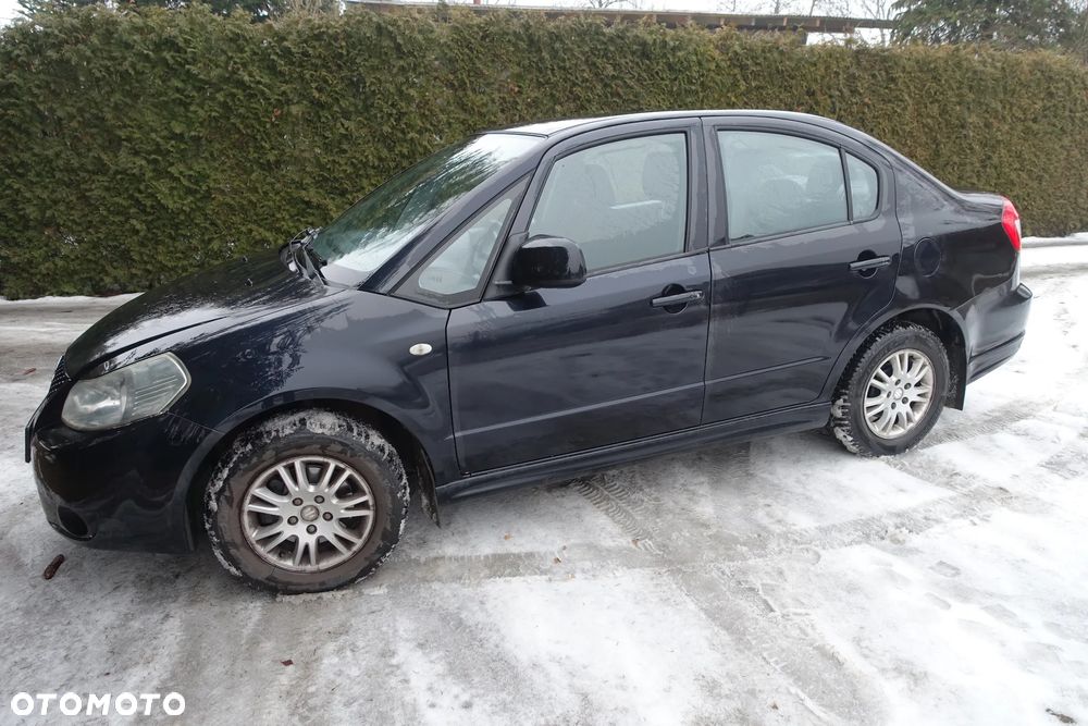 Suzuki SX4 - 1