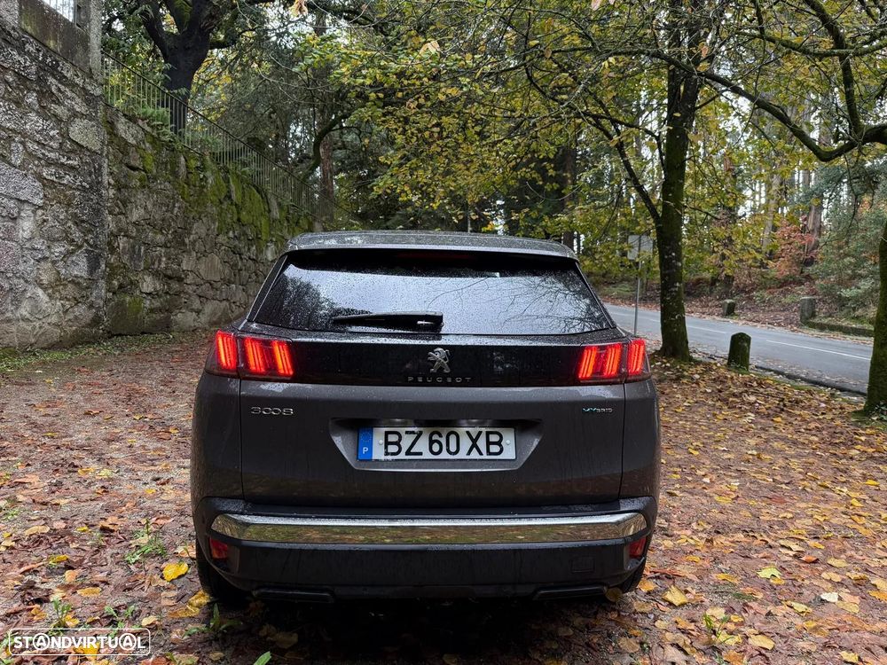 Peugeot 3008 1.6 Hybrid Allure Pack e-EAT8 - 3